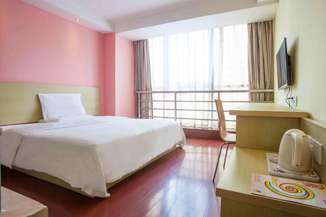 7Days Inn Deyang Wenmiao Square Стая снимка